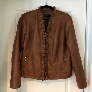 Vegan leather ruffle jacket - XL washable!